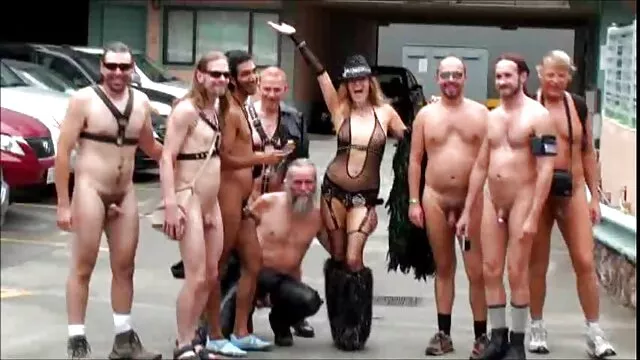 Fille chaude doigte sa chatte film x en streaming en francais et jouit chaud et dur